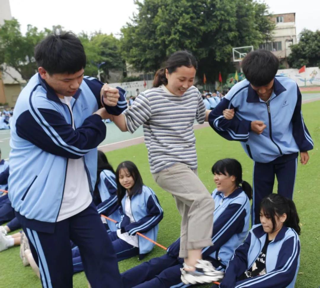 激扬青春，团结向上——工商旅游职业中专学校举行2021年春季大型心理拓展活动